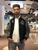 Abdelhamid L.