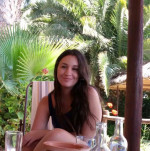 Yasmine E.