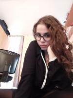 Yasmine G.