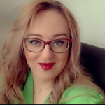 Nisrine E.